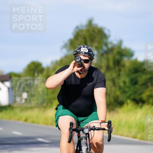 31.08.2025 - Elbe Triathlon Hamburg Michael Burmester http://msf.ph/oto/8668153 31.08.2025 09:45:55 Radfahren 466, 588, 712, 868 meine-sportfotos.de