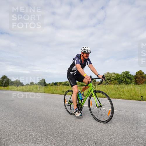 31.08.2025 - Elbe Triathlon Hamburg Michael Burmester http://msf.ph/oto/8668156 31.08.2025 11:04:58 Radfahren 1276, 1300, 1308, 1342, 1496 meine-sportfotos.de