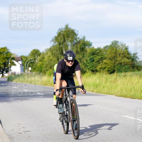 31.08.2025 - Elbe Triathlon Hamburg Michael Burmester http://msf.ph/oto/8668164 31.08.2025 09:46:01 Radfahren 463, 464, 466, 553, 712, 740, 868, 906 meine-sportfotos.de