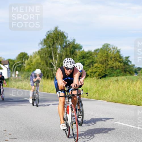 31.08.2025 - Elbe Triathlon Hamburg Michael Burmester http://msf.ph/oto/8668194 31.08.2025 09:46:08 Radfahren 463, 553, 600, 740, 803, 820, 876, 906 meine-sportfotos.de