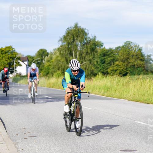 31.08.2025 - Elbe Triathlon Hamburg Michael Burmester http://msf.ph/oto/8668334 31.08.2025 09:46:41 Radfahren 284, 294, 329, 394, 526, 569, 570, 750, 759, 771, 816, 838 meine-sportfotos.de
