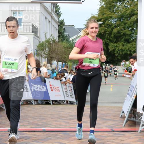 31.08.2025 - 21. Blankeneser Heldenlauf Strokosch-Dieckow http://msf.ph/oto/8668389 31.08.2025 10:56:20 Ziel 3609, 3083, 3121 meine-sportfotos.de