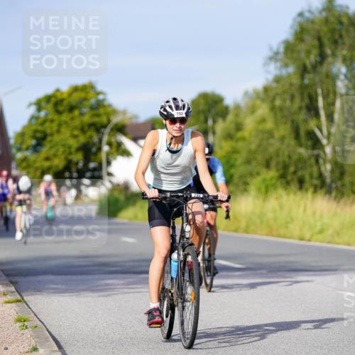 31.08.2025 - Elbe Triathlon Hamburg Michael Burmester http://msf.ph/oto/8668404 31.08.2025 09:47:03 Radfahren 290, 458, 691, 760, 777, 792 meine-sportfotos.de