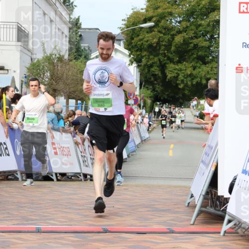 31.08.2025 - 21. Blankeneser Heldenlauf Strokosch-Dieckow http://msf.ph/oto/8668511 31.08.2025 10:56:17 Ziel 2191, 2375, 3609, 3083, 3121 meine-sportfotos.de