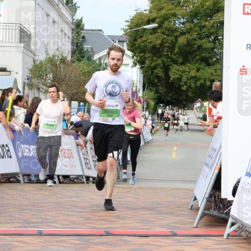 31.08.2025 - 21. Blankeneser Heldenlauf Strokosch-Dieckow http://msf.ph/oto/8668551 31.08.2025 10:56:16 Ziel 2191, 2375, 3609, 3083, 3121 meine-sportfotos.de