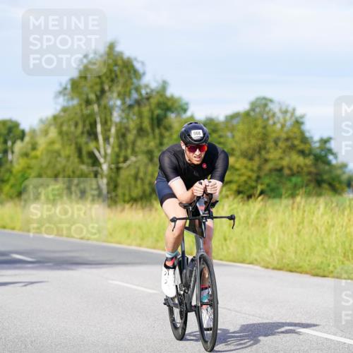 31.08.2025 - Elbe Triathlon Hamburg Michael Burmester http://msf.ph/oto/8668558 31.08.2025 09:48:00 Radfahren 285, 315, 528, 568, 781, 790, 901 meine-sportfotos.de