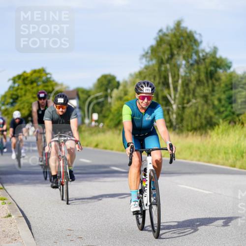 31.08.2025 - Elbe Triathlon Hamburg Michael Burmester http://msf.ph/oto/8668565 31.08.2025 09:48:01 Radfahren 285, 315, 528, 568, 781, 790, 901 meine-sportfotos.de