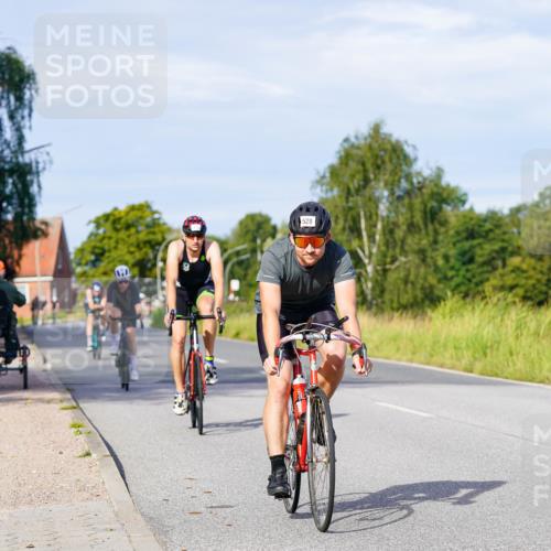 31.08.2025 - Elbe Triathlon Hamburg Michael Burmester http://msf.ph/oto/8668569 31.08.2025 09:48:02 Radfahren 285, 315, 528, 568, 781, 790, 901 meine-sportfotos.de