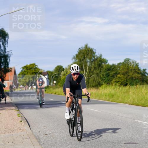 31.08.2025 - Elbe Triathlon Hamburg Michael Burmester http://msf.ph/oto/8668582 31.08.2025 09:48:04 Radfahren 285, 315, 528, 781, 901 meine-sportfotos.de