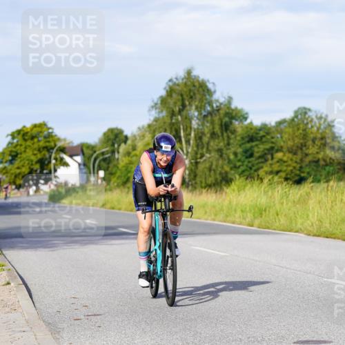31.08.2025 - Elbe Triathlon Hamburg Michael Burmester http://msf.ph/oto/8668589 31.08.2025 09:48:06 Radfahren 315, 425, 528, 781, 901 meine-sportfotos.de
