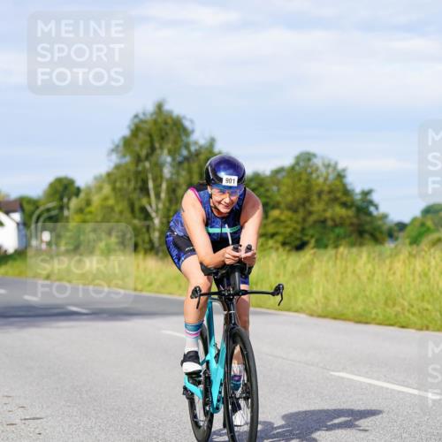31.08.2025 - Elbe Triathlon Hamburg Michael Burmester http://msf.ph/oto/8668595 31.08.2025 09:48:06 Radfahren 315, 425, 528, 781, 901 meine-sportfotos.de