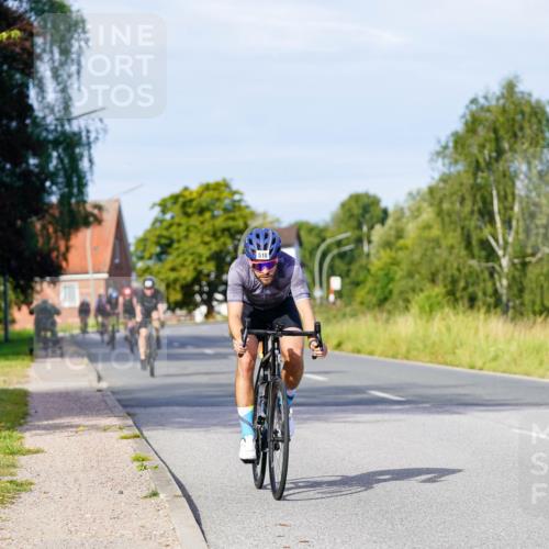 31.08.2025 - Elbe Triathlon Hamburg Michael Burmester http://msf.ph/oto/8668638 31.08.2025 09:48:20 Radfahren 291, 510, 577, 654, 713, 746, 807, 902 meine-sportfotos.de