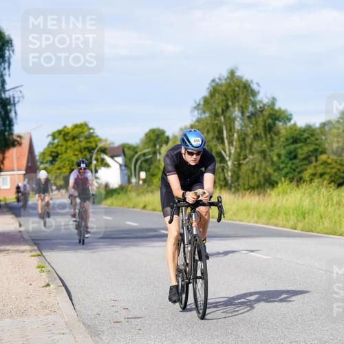 31.08.2025 - Elbe Triathlon Hamburg Michael Burmester http://msf.ph/oto/8668666 31.08.2025 09:48:27 Radfahren 291, 547, 654, 682, 844, 902, 903 meine-sportfotos.de