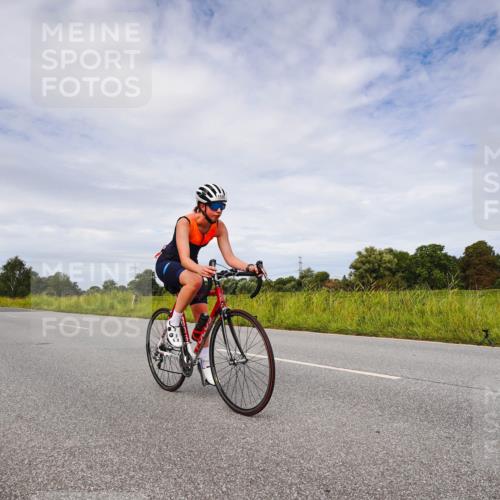 31.08.2025 - Elbe Triathlon Hamburg Michael Burmester http://msf.ph/oto/8668708 31.08.2025 11:22:19 Radfahren 1521, 1527, 1542, 1581, 1595 meine-sportfotos.de
