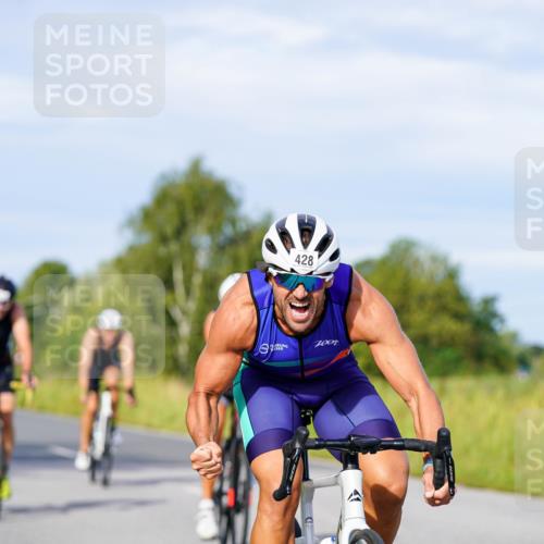 31.08.2025 - Elbe Triathlon Hamburg Michael Burmester http://msf.ph/oto/8668783 31.08.2025 09:49:05 Radfahren 319, 428, 532, 614, 726, 727 meine-sportfotos.de