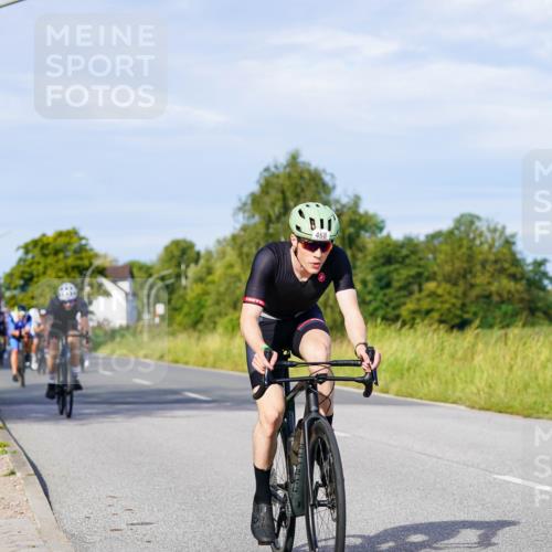 31.08.2025 - Elbe Triathlon Hamburg Michael Burmester http://msf.ph/oto/8668821 31.08.2025 09:49:17 Radfahren 310, 330, 412, 416, 468, 492, 595, 603, 658, 710, 778 meine-sportfotos.de