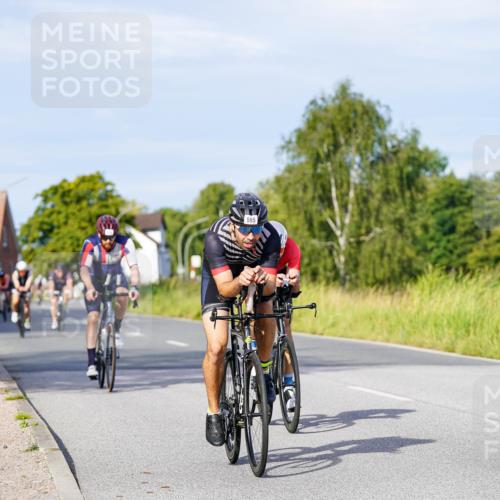 31.08.2025 - Elbe Triathlon Hamburg Michael Burmester http://msf.ph/oto/8668843 31.08.2025 09:49:22 Radfahren 173, 310, 330, 412, 416, 422, 595, 603, 658, 762, 778 meine-sportfotos.de