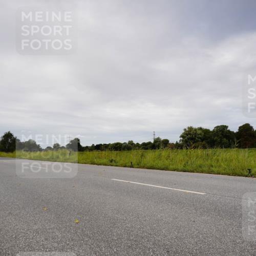 31.08.2025 - Elbe Triathlon Hamburg Michael Burmester http://msf.ph/oto/8668968 31.08.2025 12:39:43 Radfahren  meine-sportfotos.de