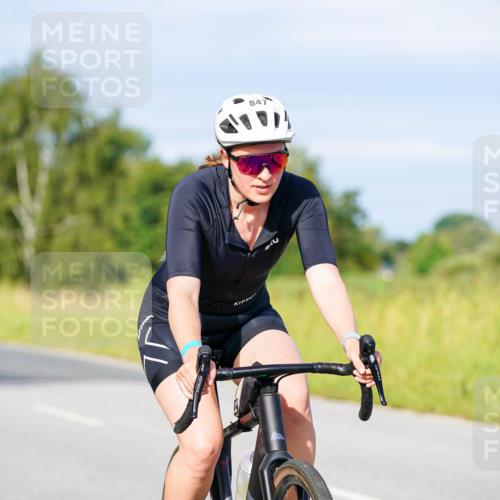 31.08.2025 - Elbe Triathlon Hamburg Michael Burmester http://msf.ph/oto/8669023 31.08.2025 09:50:25 Radfahren 429, 436, 480, 695, 847 meine-sportfotos.de