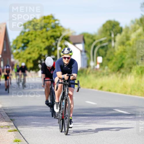 31.08.2025 - Elbe Triathlon Hamburg Michael Burmester http://msf.ph/oto/8669075 31.08.2025 09:50:42 Radfahren 250, 470, 730, 735, 766, 832, 907 meine-sportfotos.de