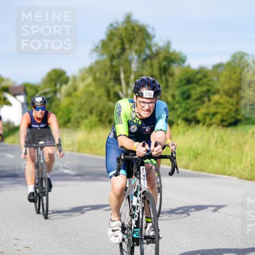 31.08.2025 - Elbe Triathlon Hamburg Michael Burmester http://msf.ph/oto/8669102 31.08.2025 09:50:49 Radfahren 397, 470, 596, 689, 730, 735, 812, 832, 861, 918 meine-sportfotos.de