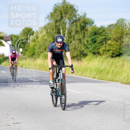 31.08.2025 - Elbe Triathlon Hamburg Michael Burmester http://msf.ph/oto/8669111 31.08.2025 09:50:50 Radfahren 397, 470, 596, 689, 730, 735, 812, 832, 861, 918 meine-sportfotos.de