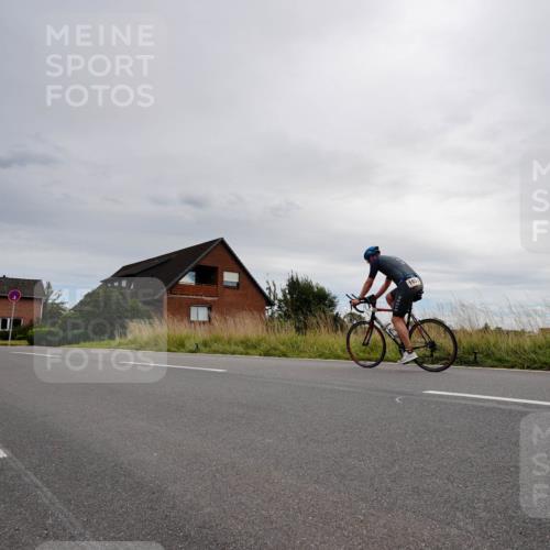 31.08.2025 - Elbe Triathlon Hamburg Michael Burmester http://msf.ph/oto/8669119 31.08.2025 14:09:07 Radfahren 156 meine-sportfotos.de