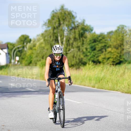31.08.2025 - Elbe Triathlon Hamburg Michael Burmester http://msf.ph/oto/8669129 31.08.2025 09:50:55 Radfahren 397, 596, 744, 812, 918 meine-sportfotos.de