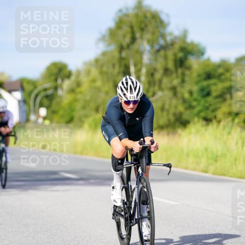31.08.2025 - Elbe Triathlon Hamburg Michael Burmester http://msf.ph/oto/8669216 31.08.2025 09:51:34 Radfahren 372, 435, 446, 493, 512, 529, 557, 693, 752, 801, 814, 818, 836, 879, 890 meine-sportfotos.de