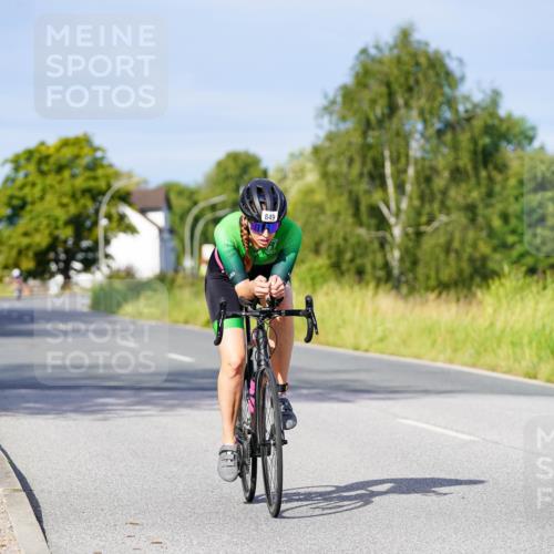 31.08.2025 - Elbe Triathlon Hamburg Michael Burmester http://msf.ph/oto/8669260 31.08.2025 09:51:44 Radfahren 482, 512, 561, 806, 849 meine-sportfotos.de