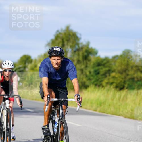 31.08.2025 - Elbe Triathlon Hamburg Michael Burmester http://msf.ph/oto/8669291 31.08.2025 09:51:56 Radfahren 390, 651, 761, 799, 817 meine-sportfotos.de