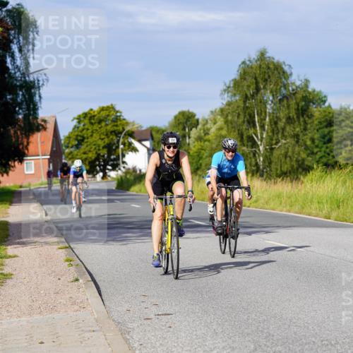 31.08.2025 - Elbe Triathlon Hamburg Michael Burmester http://msf.ph/oto/8669342 31.08.2025 09:52:19 Radfahren 297, 386, 517, 642, 703, 747, 895 meine-sportfotos.de