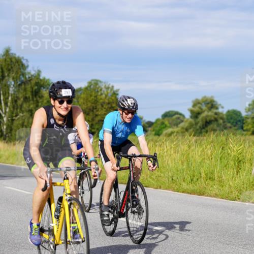 31.08.2025 - Elbe Triathlon Hamburg Michael Burmester http://msf.ph/oto/8669350 31.08.2025 09:52:20 Radfahren 297, 386, 517, 642, 703, 747, 895 meine-sportfotos.de