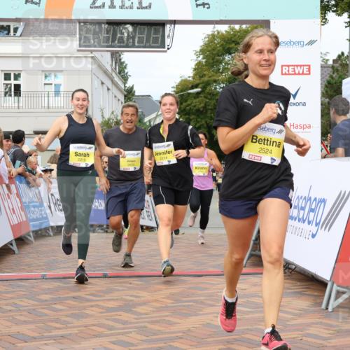 31.08.2025 - 21. Blankeneser Heldenlauf Strokosch-Dieckow http://msf.ph/oto/8669395 31.08.2025 10:34:51 Ziel 2524, 2244, 2021, 2214, 2215, 2655, 2488, 2548, 2549, 2438, 2439, 2441, 2442, 2048 meine-sportfotos.de