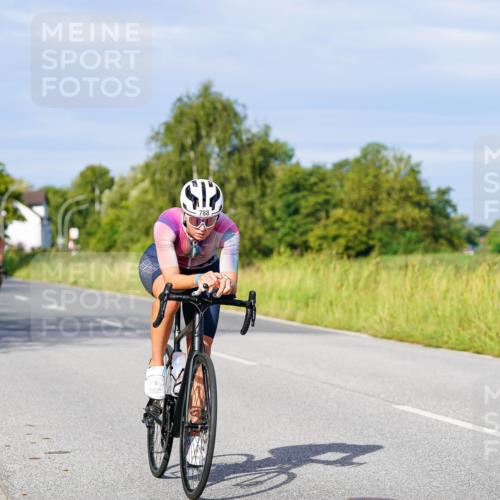 31.08.2025 - Elbe Triathlon Hamburg Michael Burmester http://msf.ph/oto/8669423 31.08.2025 09:52:46 Radfahren 543, 606, 741, 788, 809 meine-sportfotos.de