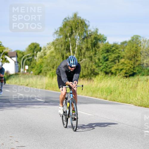 31.08.2025 - Elbe Triathlon Hamburg Michael Burmester http://msf.ph/oto/8669487 31.08.2025 09:53:09 Radfahren 453, 457, 503, 540, 704, 753, 870, 894 meine-sportfotos.de