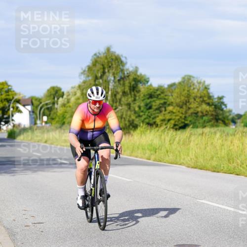 31.08.2025 - Elbe Triathlon Hamburg Michael Burmester http://msf.ph/oto/8669516 31.08.2025 09:53:14 Radfahren 304, 405, 453, 457, 472, 503 meine-sportfotos.de