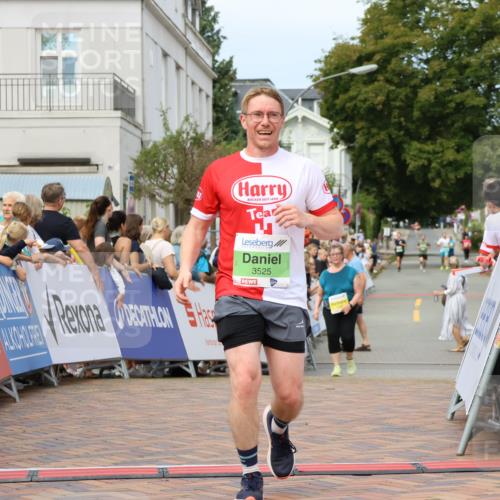 31.08.2025 - 21. Blankeneser Heldenlauf Strokosch-Dieckow http://msf.ph/oto/8669562 31.08.2025 10:55:06 Ziel 3342, 3525 meine-sportfotos.de