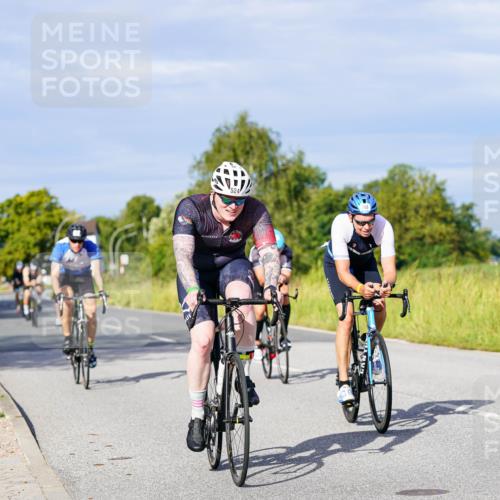 31.08.2025 - Elbe Triathlon Hamburg Michael Burmester http://msf.ph/oto/8669589 31.08.2025 09:53:39 Radfahren 379, 391, 478, 483, 524, 645, 724, 768, 922 meine-sportfotos.de