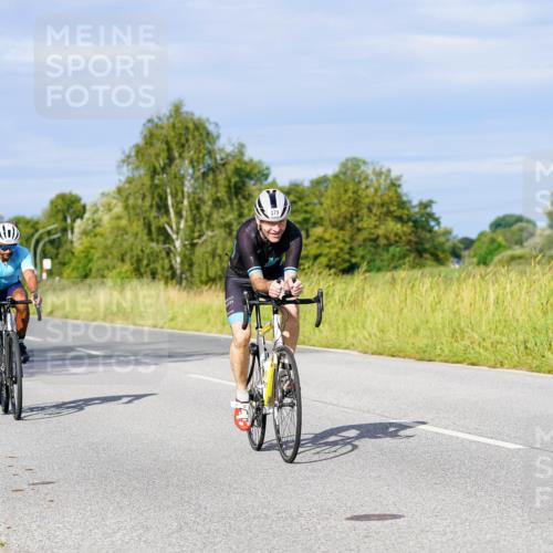 31.08.2025 - Elbe Triathlon Hamburg Michael Burmester http://msf.ph/oto/8669620 31.08.2025 09:53:44 Radfahren 379, 478, 483, 645, 922 meine-sportfotos.de