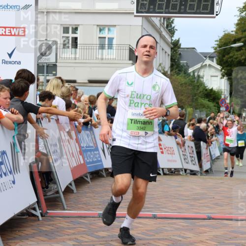 31.08.2025 - 21. Blankeneser Heldenlauf Strokosch-Dieckow http://msf.ph/oto/8669647 31.08.2025 10:55:01 Ziel 3342, 3614, 3615, 3283, 3395, 3525 meine-sportfotos.de