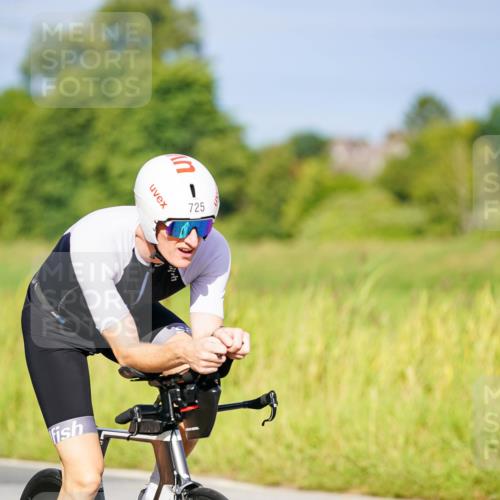 31.08.2025 - Elbe Triathlon Hamburg Michael Burmester http://msf.ph/oto/8669664 31.08.2025 09:54:24 Radfahren 415, 434, 525, 698, 725 meine-sportfotos.de