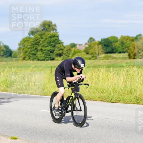 31.08.2025 - Elbe Triathlon Hamburg Michael Burmester http://msf.ph/oto/8669706 31.08.2025 09:54:45 Radfahren 521, 530, 587, 630, 805 meine-sportfotos.de