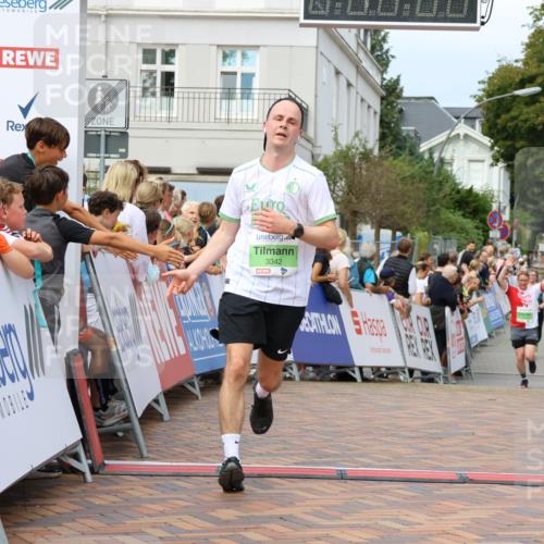 31.08.2025 - 21. Blankeneser Heldenlauf Strokosch-Dieckow http://msf.ph/oto/8669719 31.08.2025 10:55:00 Ziel 3342, 3614, 3615, 3283, 3395 meine-sportfotos.de