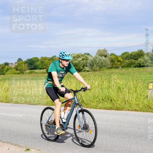 31.08.2025 - Elbe Triathlon Hamburg Michael Burmester http://msf.ph/oto/8669757 31.08.2025 09:54:59 Radfahren 402, 404, 497, 625, 652 meine-sportfotos.de