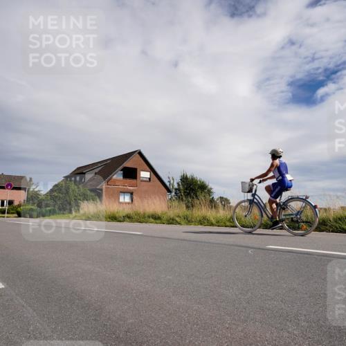31.08.2025 - Elbe Triathlon Hamburg Michael Burmester http://msf.ph/oto/8669816 31.08.2025 14:49:31 Radfahren 145 meine-sportfotos.de