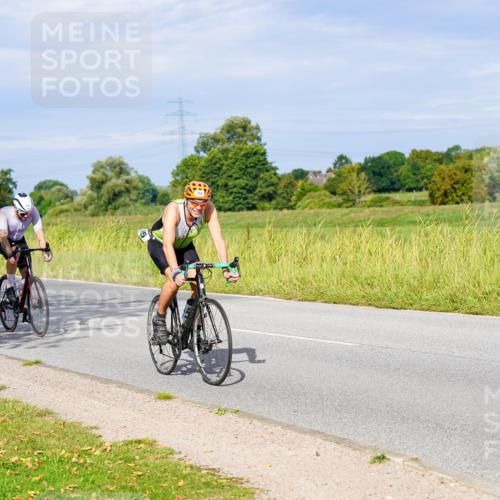 31.08.2025 - Elbe Triathlon Hamburg Michael Burmester http://msf.ph/oto/8669861 31.08.2025 09:55:49 Radfahren 473, 558, 631, 745, 910 meine-sportfotos.de