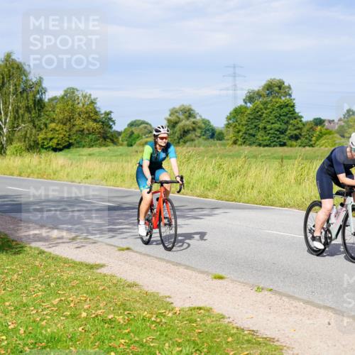 31.08.2025 - Elbe Triathlon Hamburg Michael Burmester http://msf.ph/oto/8669877 31.08.2025 09:55:55 Radfahren 289, 678, 829, 910 meine-sportfotos.de