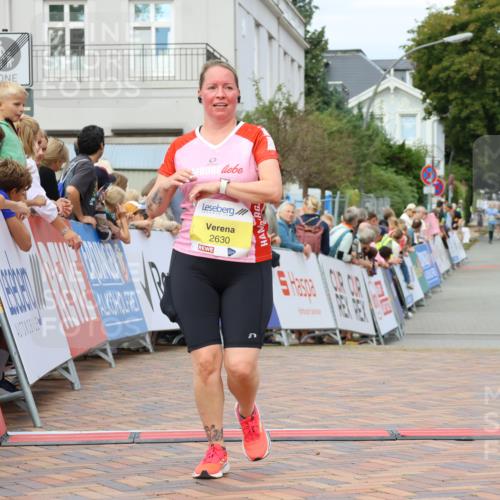 31.08.2025 - 21. Blankeneser Heldenlauf Strokosch-Dieckow http://msf.ph/oto/8669878 31.08.2025 10:34:12 Ziel 2724, 2630, 2171 meine-sportfotos.de