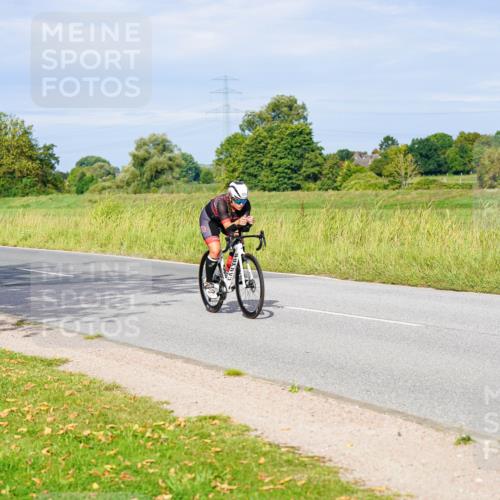31.08.2025 - Elbe Triathlon Hamburg Michael Burmester http://msf.ph/oto/8669895 31.08.2025 09:56:01 Radfahren 255, 445, 523, 536, 601, 678, 692, 829 meine-sportfotos.de